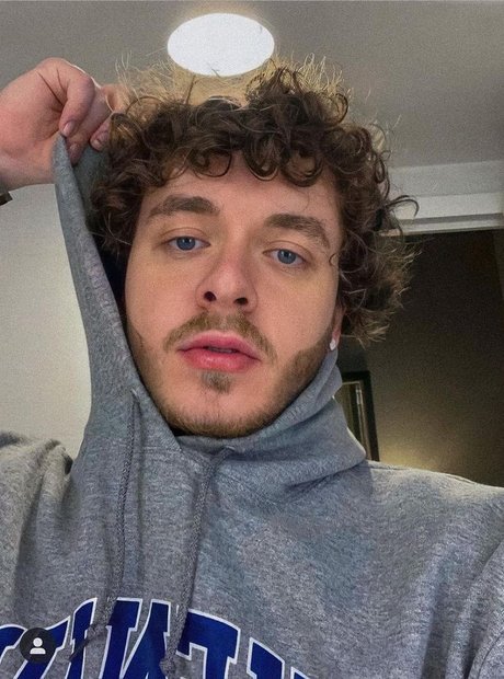 Jack Harlow Height Revealed – How Tall is the Rapper?