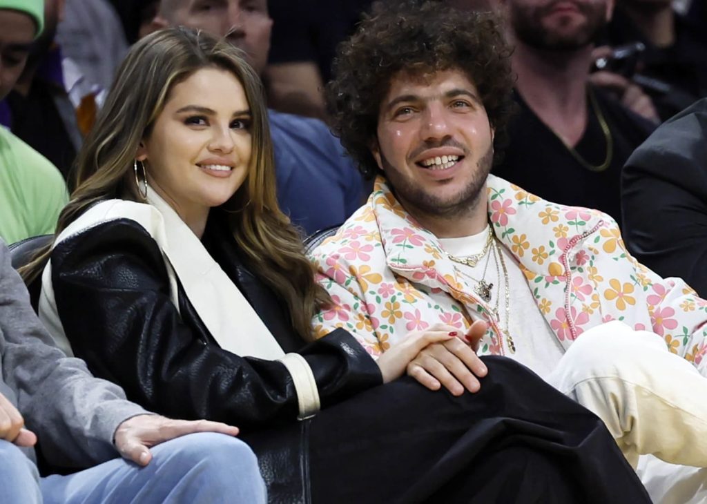 Selena Gomez Height: What’s Her Actual Measurement? - iEnglish Status