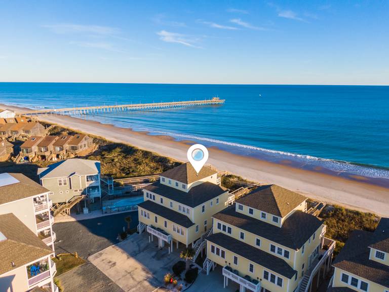Escape to Paradise: The Best Oceanfront Rentals in Topsail Beach