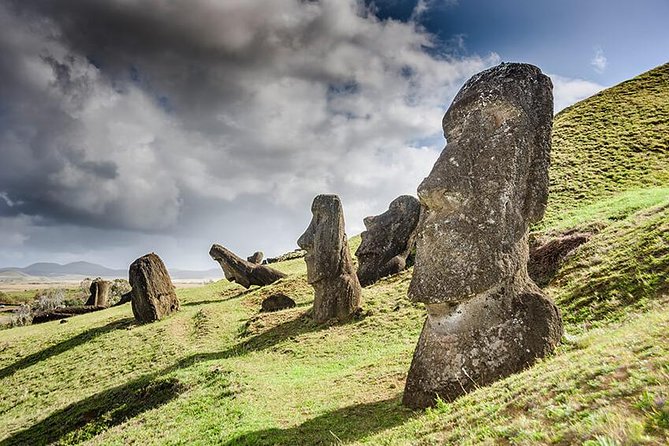 Easter Island Trip Planner – Must-See Sights!