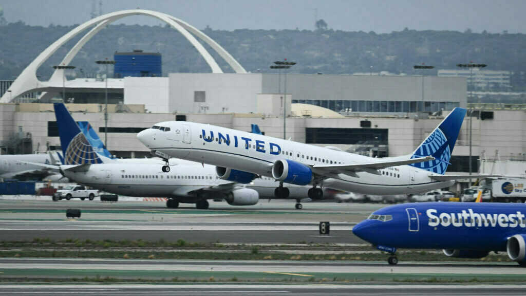 United Airlines Sucks: What You Need to Know