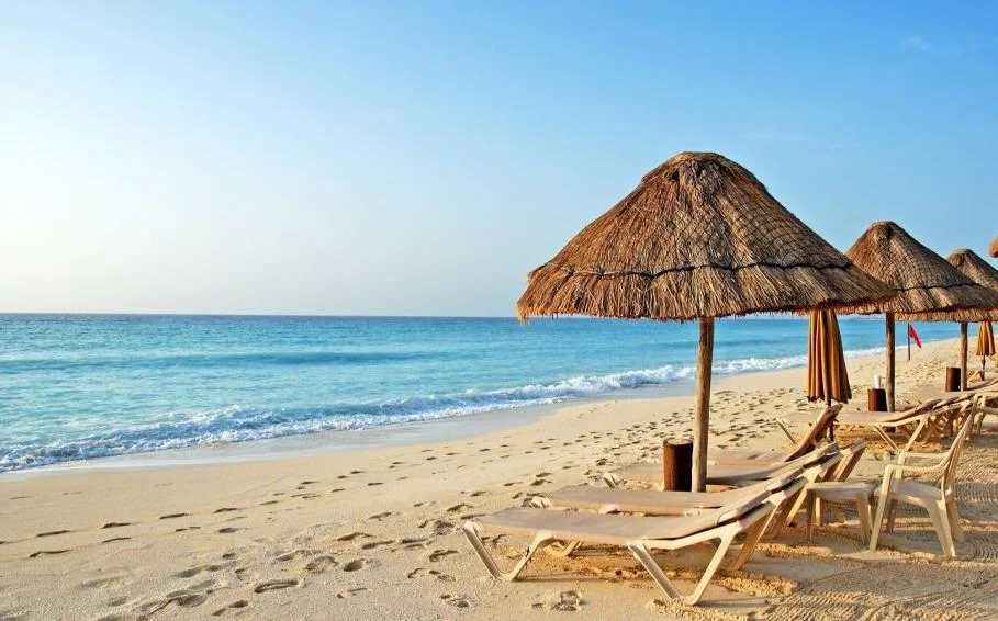 Top Peru Beaches for Sun, Surf & Relaxation