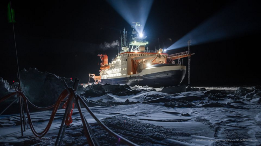 Can You Use GPS While Stranded in the Ocean