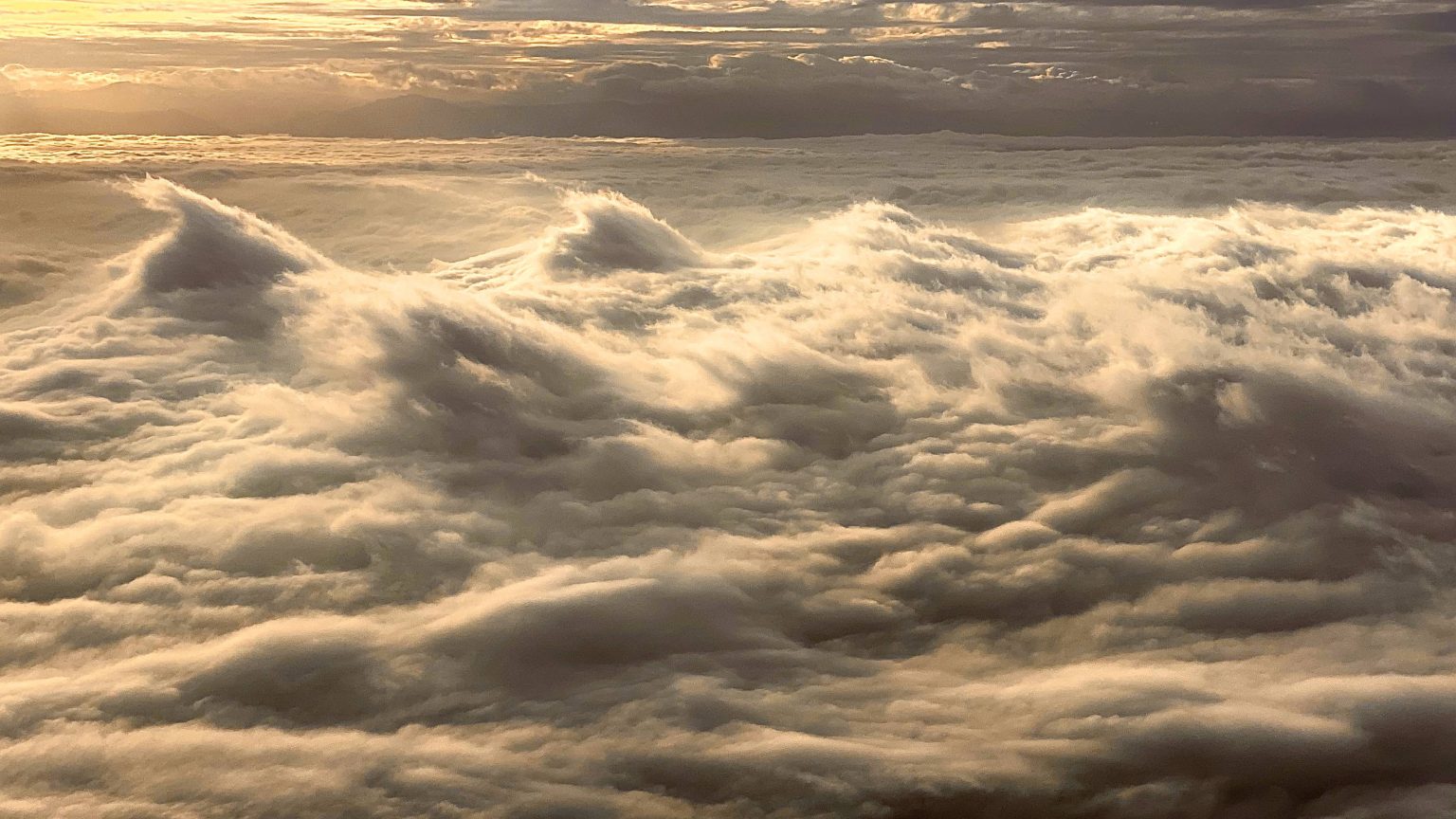 How Fast Do Clouds Travel? Surprising Wind Speeds