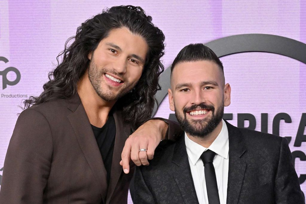 Meet Dan + Shay: Music, Awards & Fun Facts