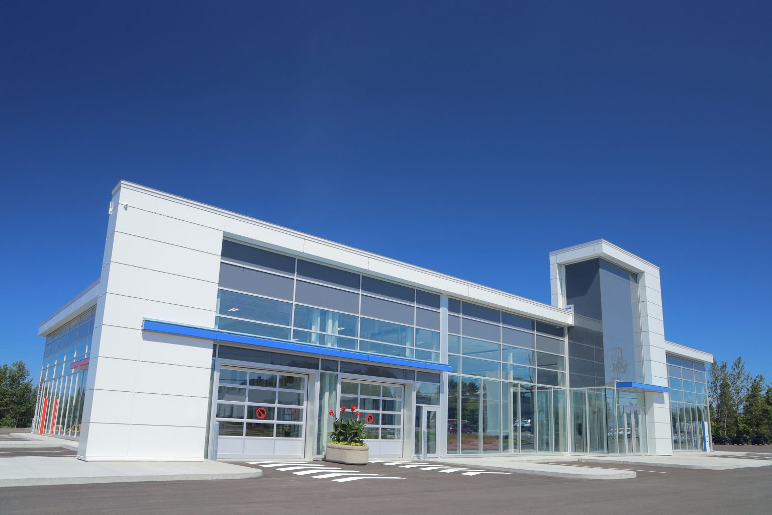 How Facade Restoration Helps Extend the Life of Commercial Buildings